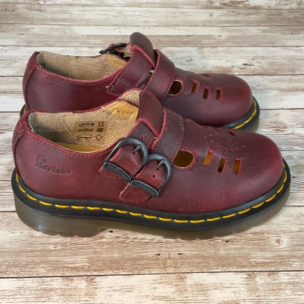 SALE‼️DR MARTENS KIDS COLLECTION OXFORDS CLASSIC MARY JANE 2 BUCKLE STRAP 13 EUC